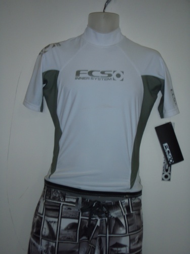 FCS RASHIE SHORT SLEEVE RASHIE $49.95