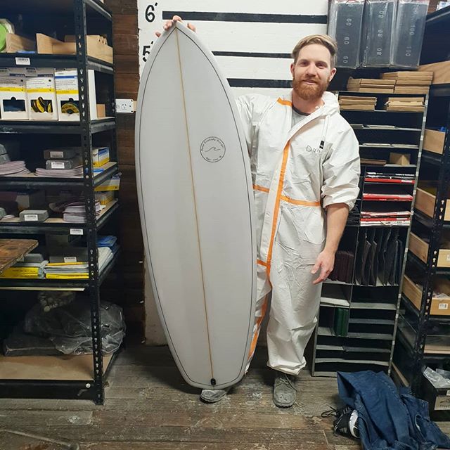 Dane finished up with a little 5’7 Groveller with a light transparent Greg cut lap with a fin line black pin