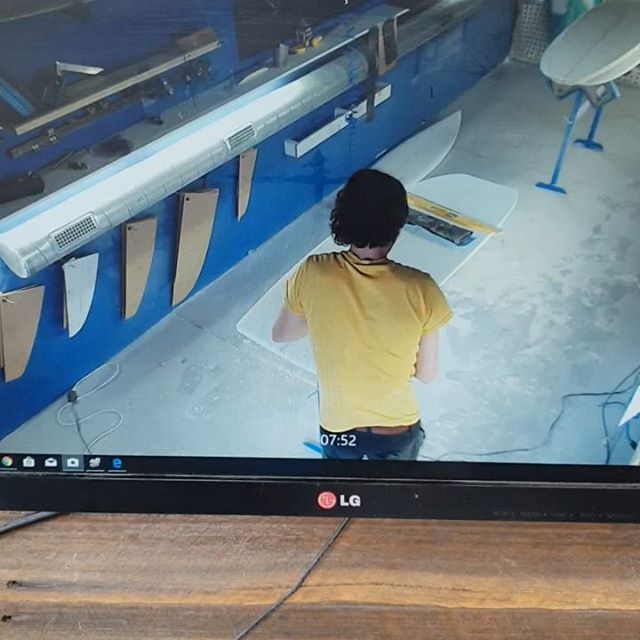 Harry from Zak’s enjoying a day off selling boards to getting dirty and cutting a rocker into a old blank for a little fish he has been wanting to do